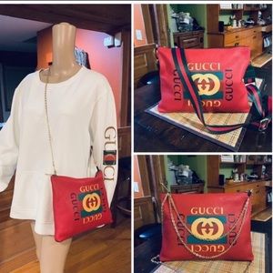 💥SOLD💥Gucci Clutch💥NEW COND NO OFFERS 💥GorG💥12.5”x10 Not available @stores